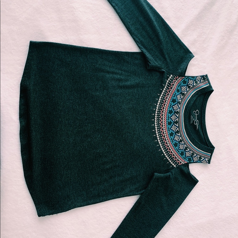 Long sleeve, off the shoulders top